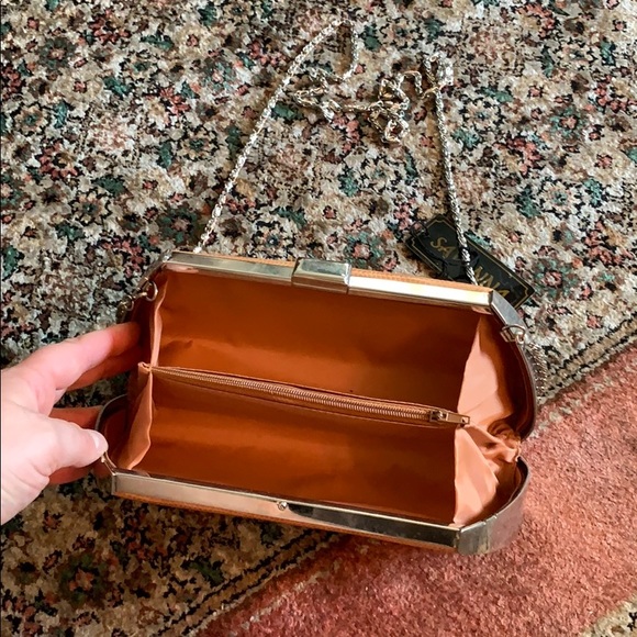 Leather clutch - Picture 5 of 8